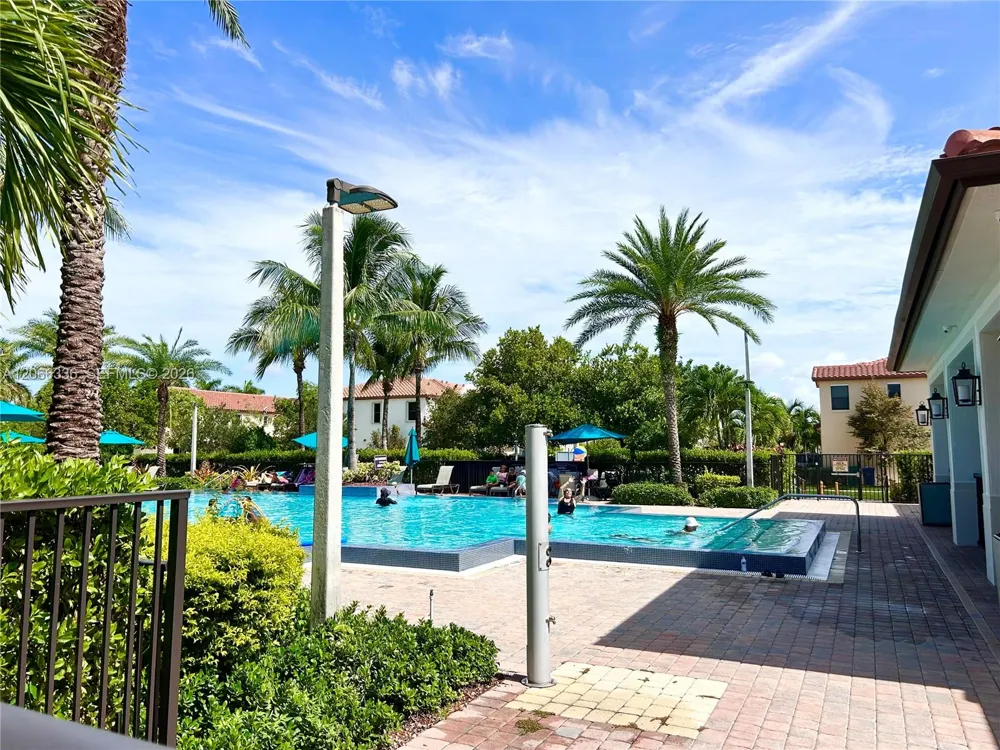 17506 SW 153rd Ct Miami, FL 33187