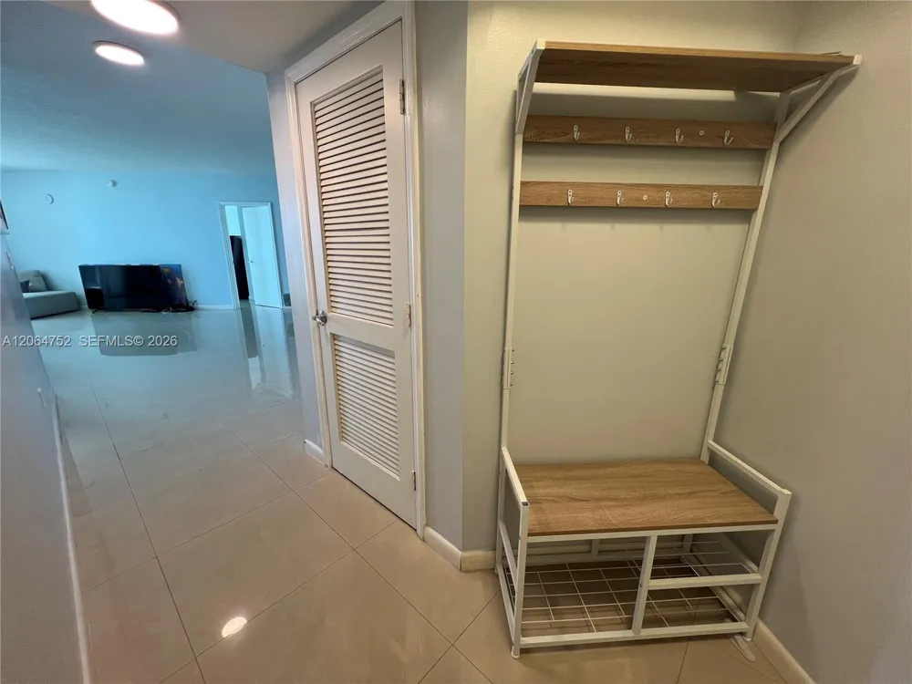16699 Collins Ave #1202 Sunny Isles Beach, FL 33160