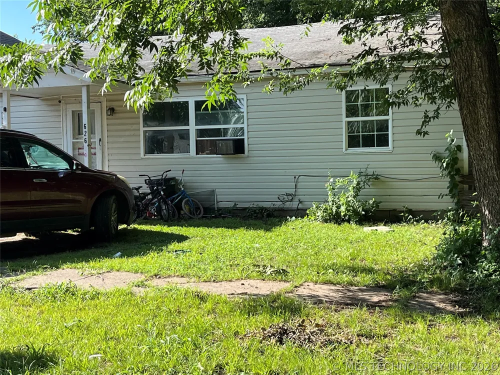 626 W 8th Ada, OK 74820