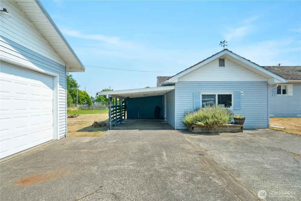 120 W Marion Street Aberdeen, WA 98520