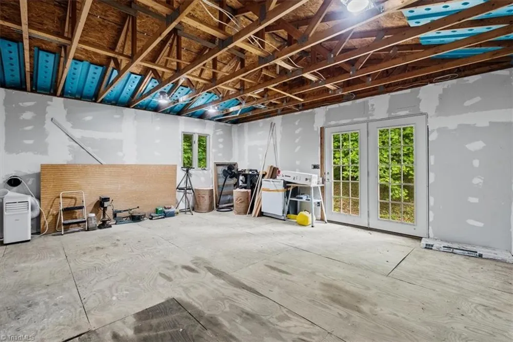 7965 Troxler Mill Road Gibsonville, NC 27249