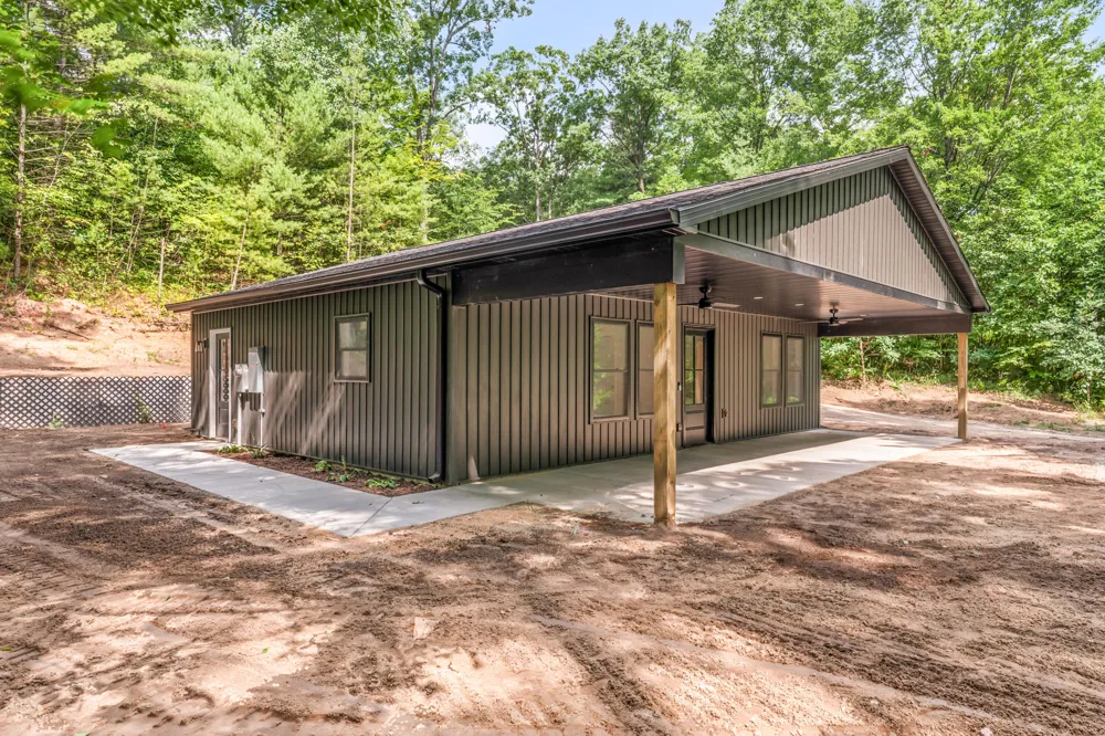 19070 Joslin Circle Mecosta Township, MI 49307