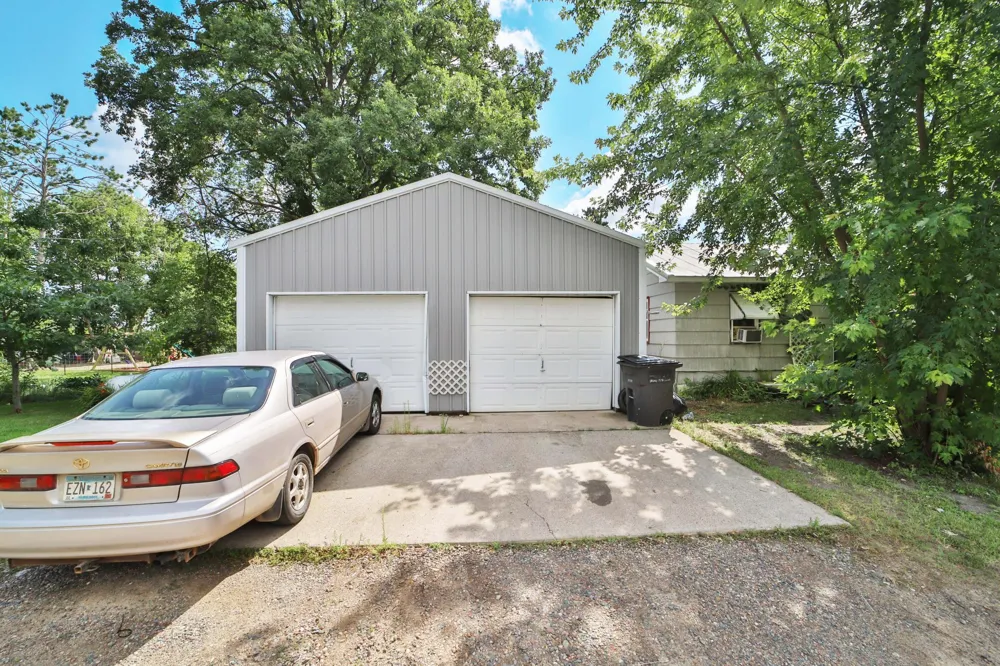 400 N 4th Ave Palisade, MN 56469
