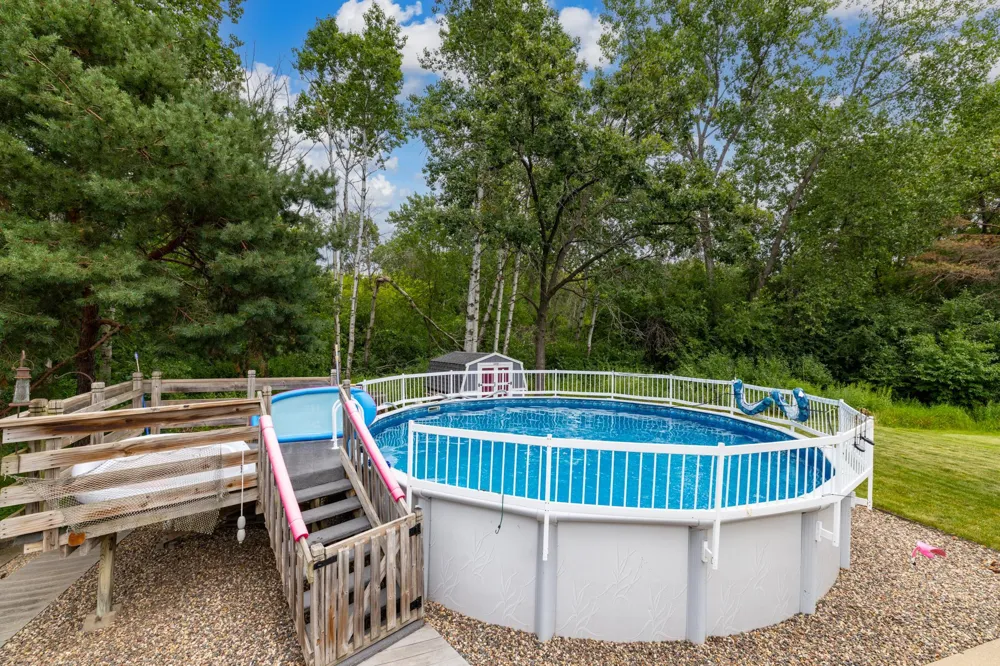 2217 Gentry Avenue Oakdale, MN 55128
