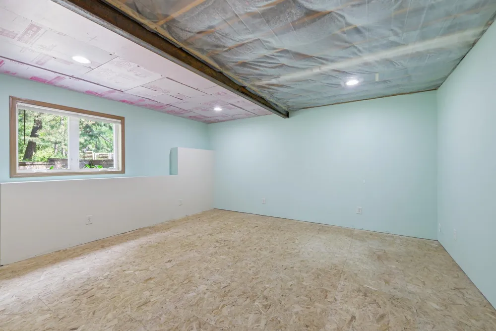2217 Gentry Avenue Oakdale, MN 55128