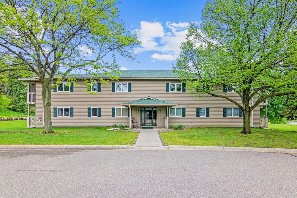 3275 80th Street E #305 Inver Grove Heights, MN 55076