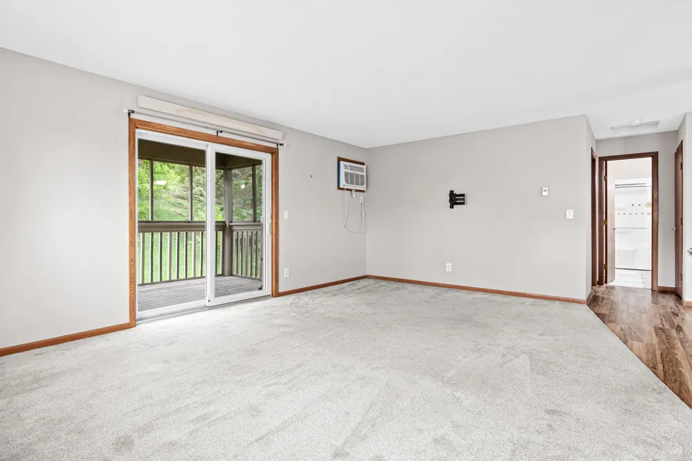 3275 80th Street E #305 Inver Grove Heights, MN 55076