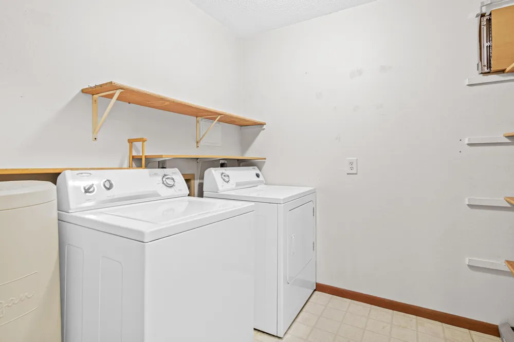 3275 80th Street E #305 Inver Grove Heights, MN 55076