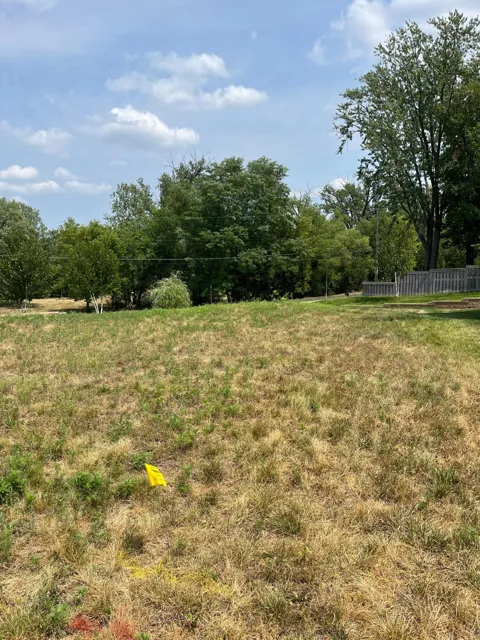 226 Mccarrons Place W