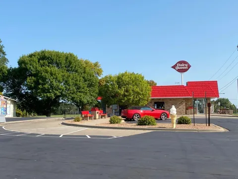900 Highway 3
