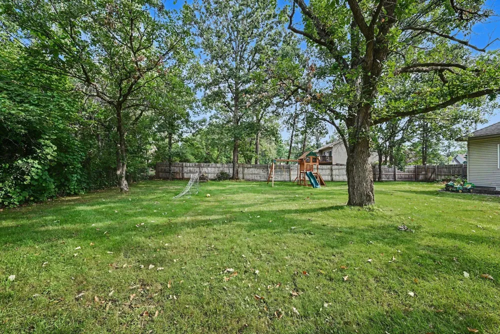 17558 Johnson Street NW Elk River, MN 55330