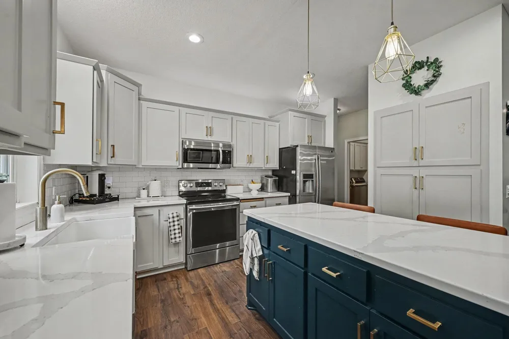 17558 Johnson Street NW Elk River, MN 55330