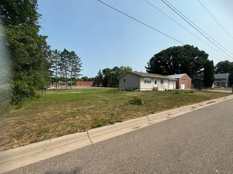 430 5th Street W
