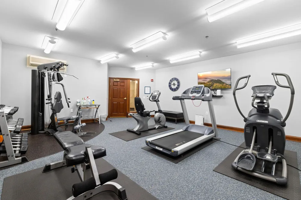 408 Parkers Lake Road #206 Wayzata, MN 55391