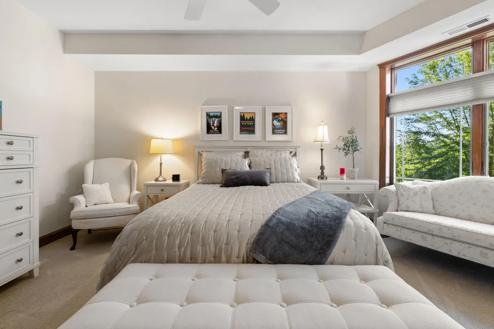 408 Parkers Lake Road #206 Wayzata, MN 55391