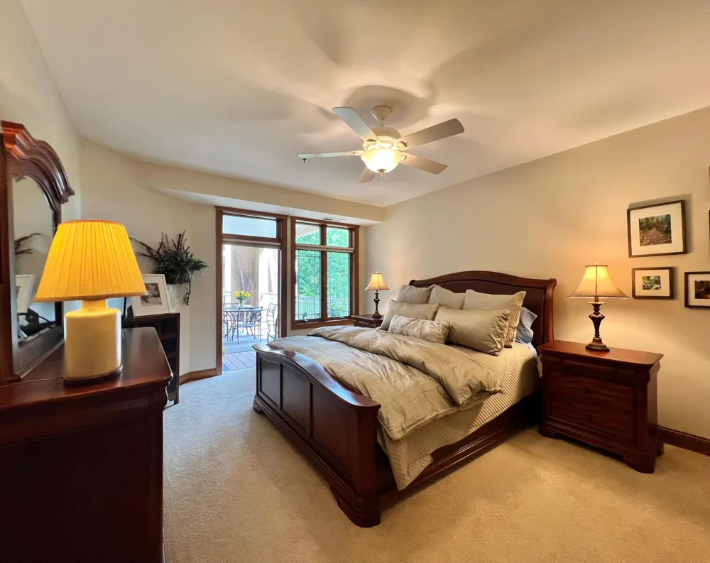 408 Parkers Lake Road #206 Wayzata, MN 55391