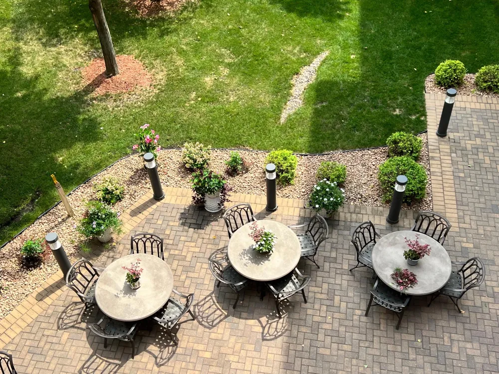 408 Parkers Lake Road #206 Wayzata, MN 55391