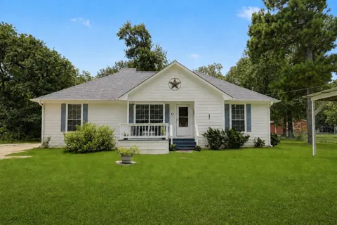 65 Cauthen Drive
