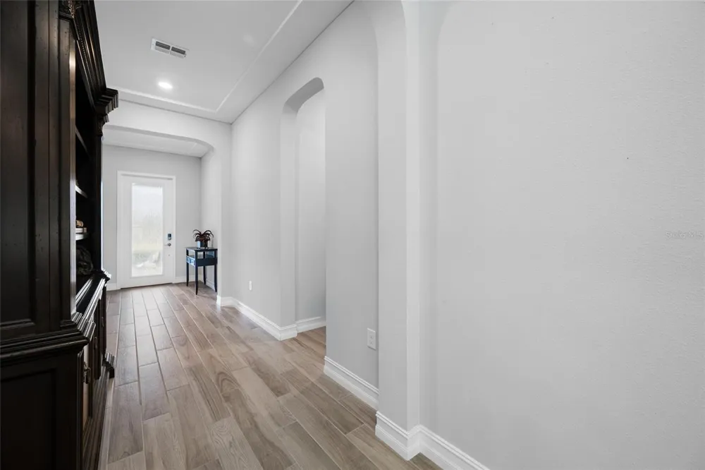 18308 LEAFMORE STREET Lutz, FL 33548