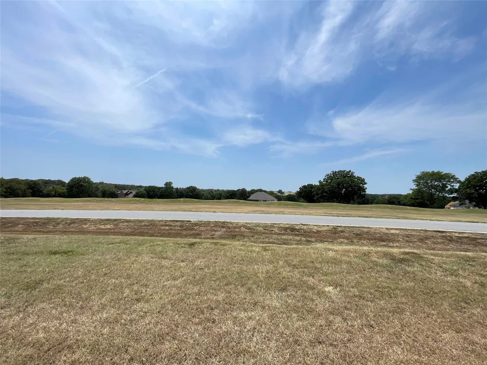 432 Pasadera Circle Gordonville, TX 76245