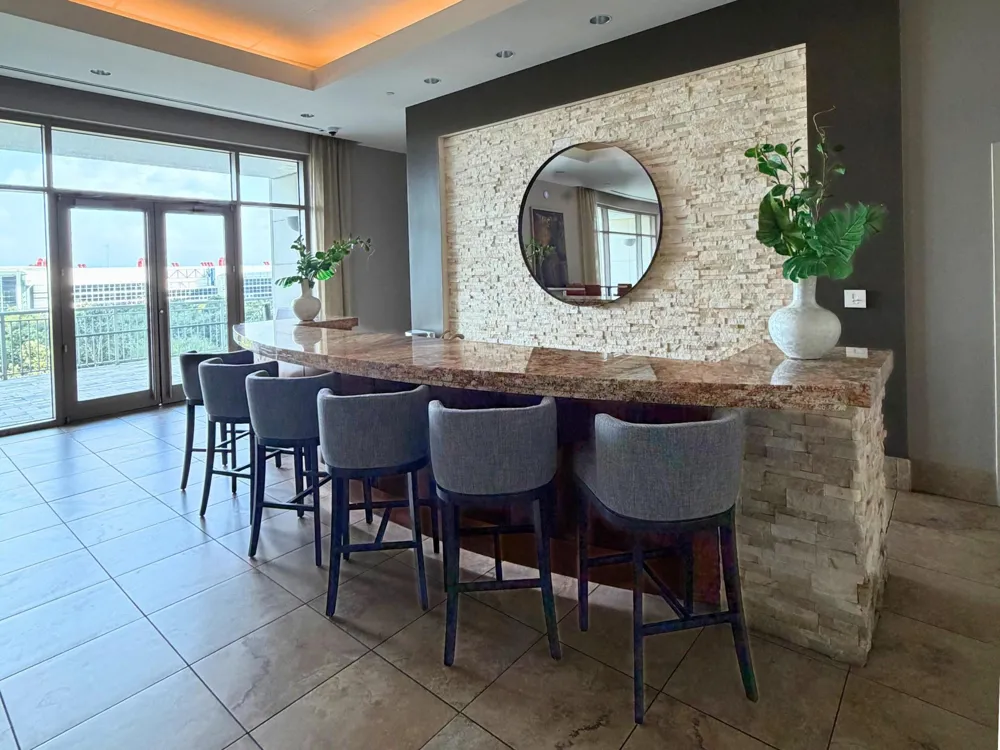1400 Mckinney Street #2008 Houston, TX 77010