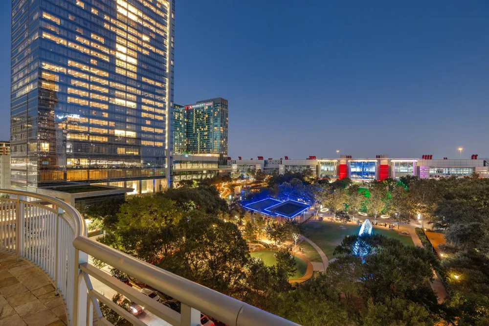 1400 Mckinney Street #2008 Houston, TX 77010