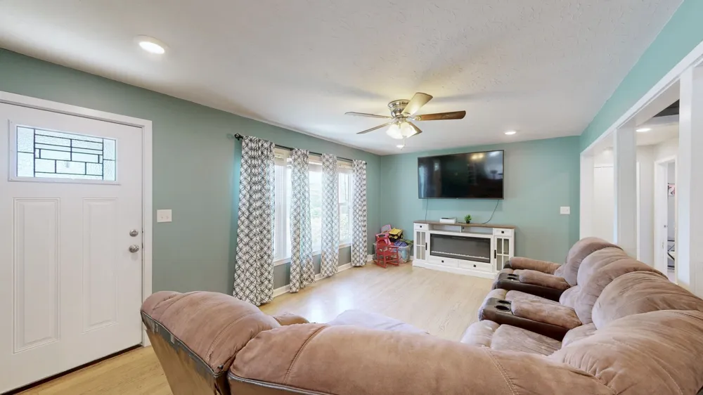 128 Jefferson Ave W Carthage, TN 37030
