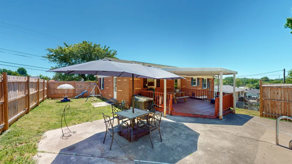 128 Jefferson Ave W Carthage, TN 37030