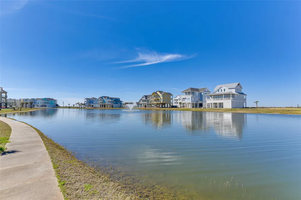 26814 Estuary Drive Galveston, TX 77554
