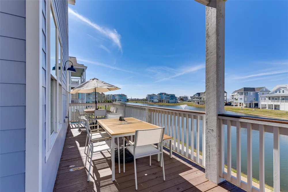 26814 Estuary Drive Galveston, TX 77554