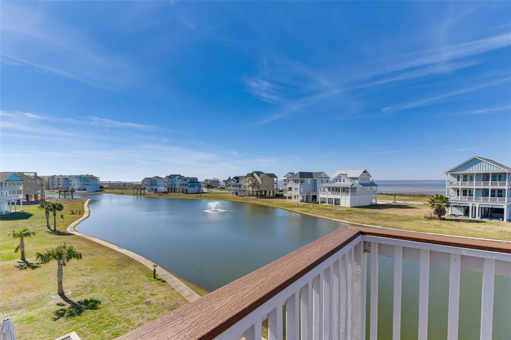 26814 Estuary Drive Galveston, TX 77554