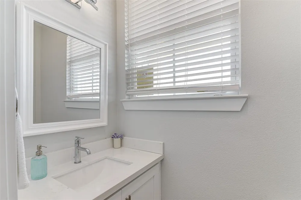 26814 Estuary Drive Galveston, TX 77554