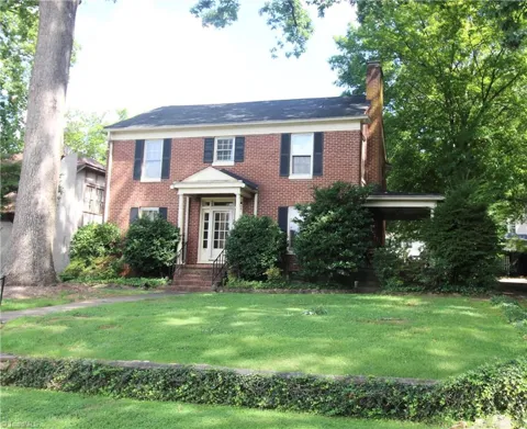710 Sunset Drive