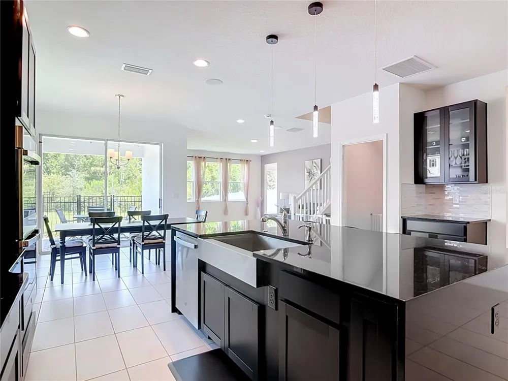 720 TREEHOUSE LOOP Debary, FL 32713