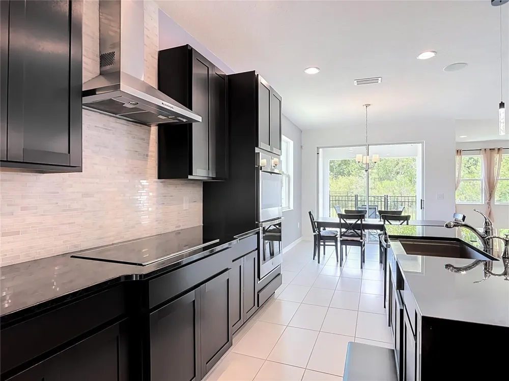 720 TREEHOUSE LOOP Debary, FL 32713