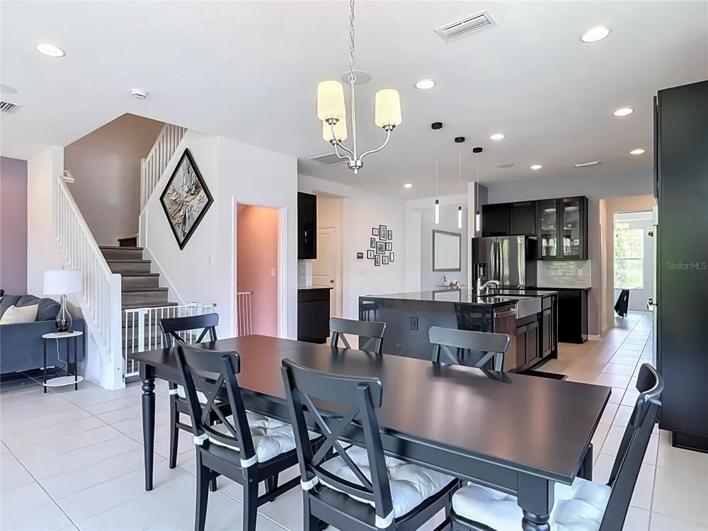720 TREEHOUSE LOOP Debary, FL 32713