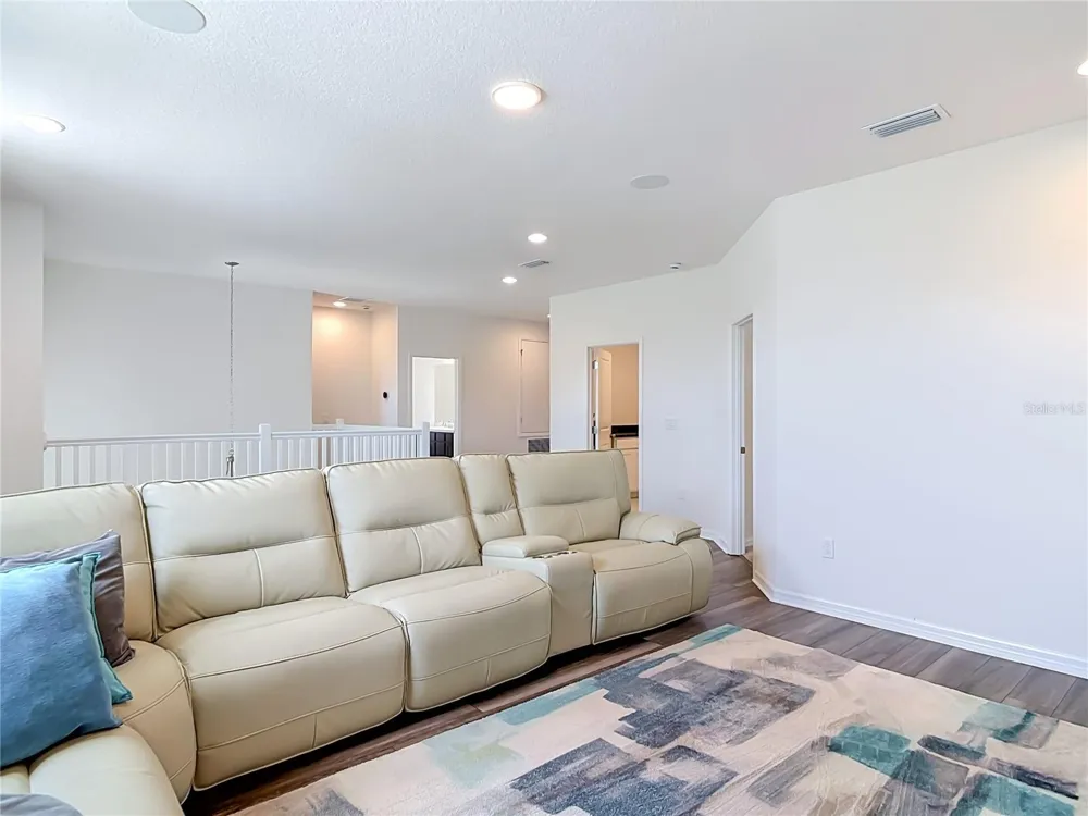 720 TREEHOUSE LOOP Debary, FL 32713