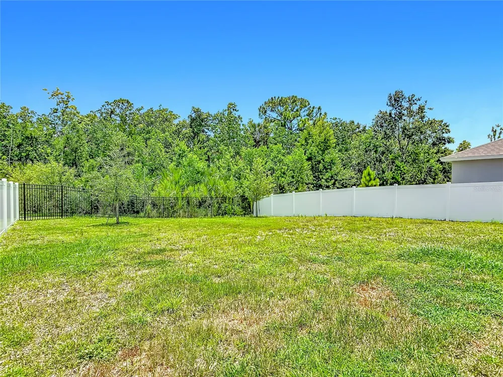 720 TREEHOUSE LOOP Debary, FL 32713