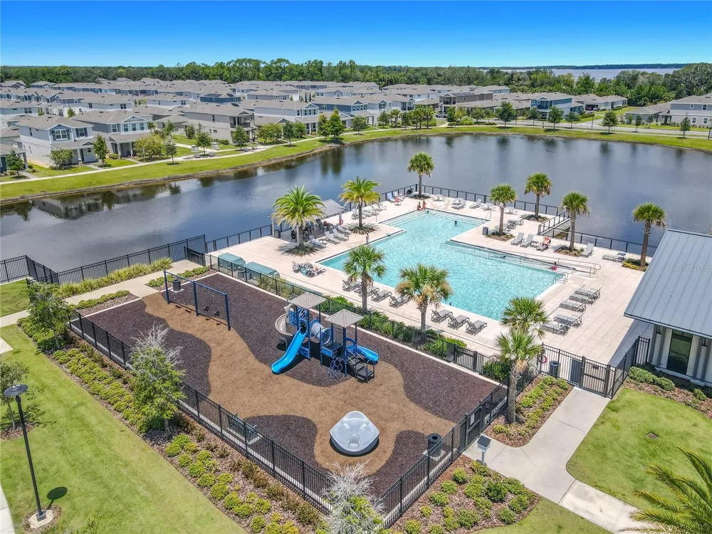 720 TREEHOUSE LOOP Debary, FL 32713
