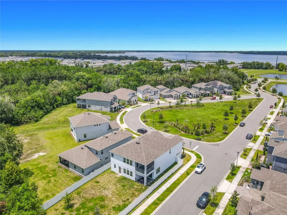 720 TREEHOUSE LOOP Debary, FL 32713