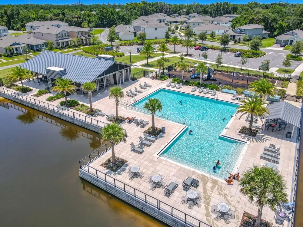 720 TREEHOUSE LOOP Debary, FL 32713