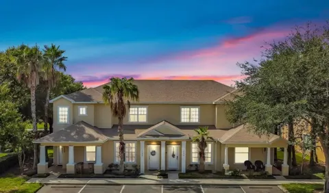 1425 RETREAT CIRCLE