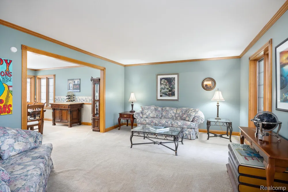 9705 Burning Tree Drive Grand Blanc Charter Township, MI 48439