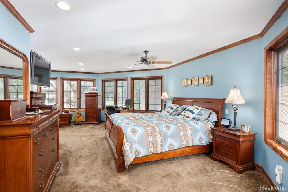 9705 Burning Tree Drive Grand Blanc Charter Township, MI 48439