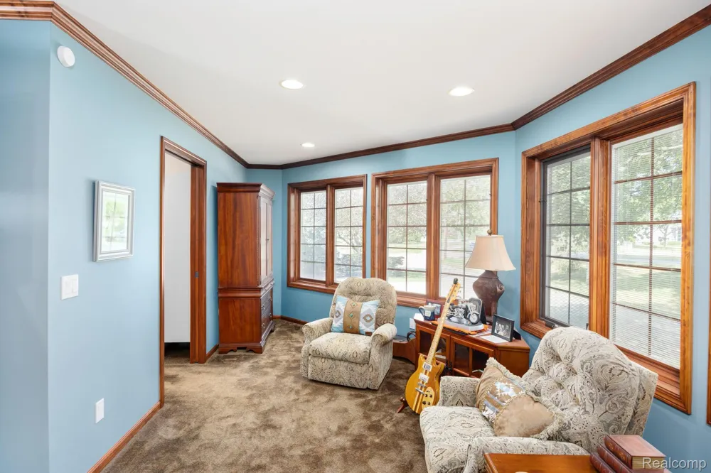 9705 Burning Tree Drive Grand Blanc Charter Township, MI 48439