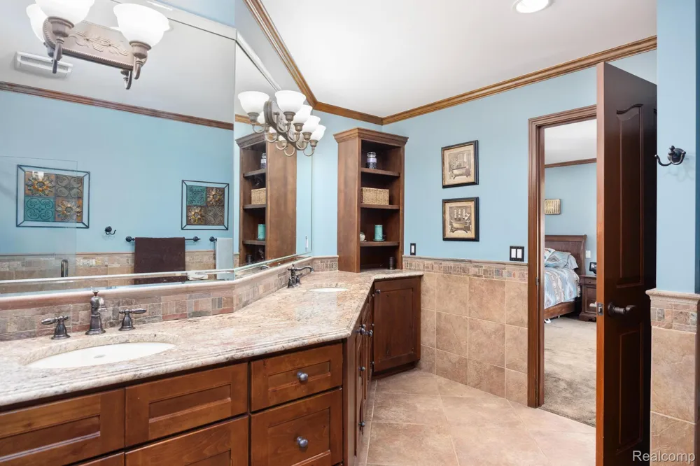 9705 Burning Tree Drive Grand Blanc Charter Township, MI 48439