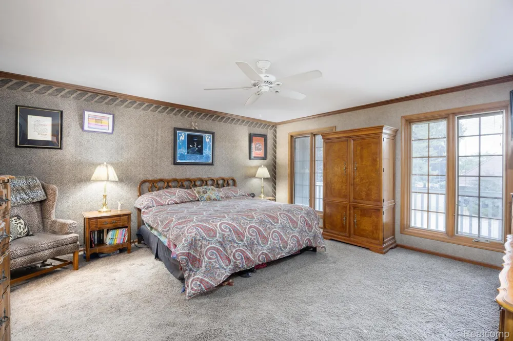 9705 Burning Tree Drive Grand Blanc Charter Township, MI 48439