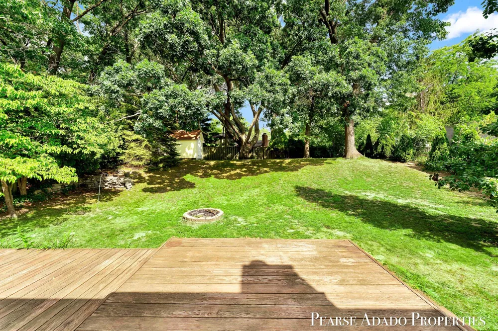 5822 Burgis Avenue SE Kentwood City, MI 49508