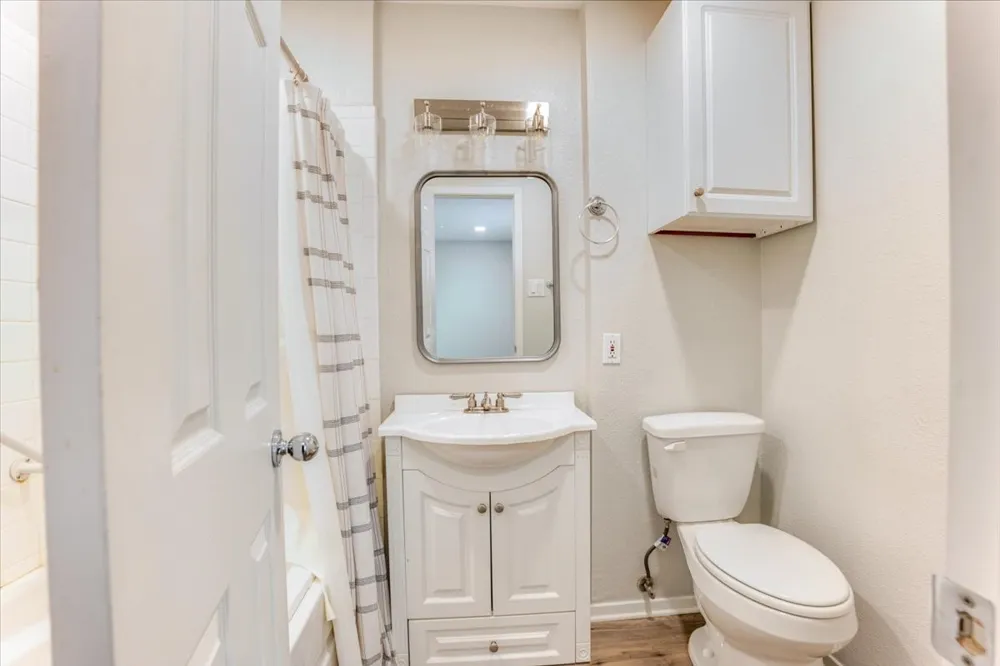 104 Pontiac Drive Lake Kiowa, TX 76240