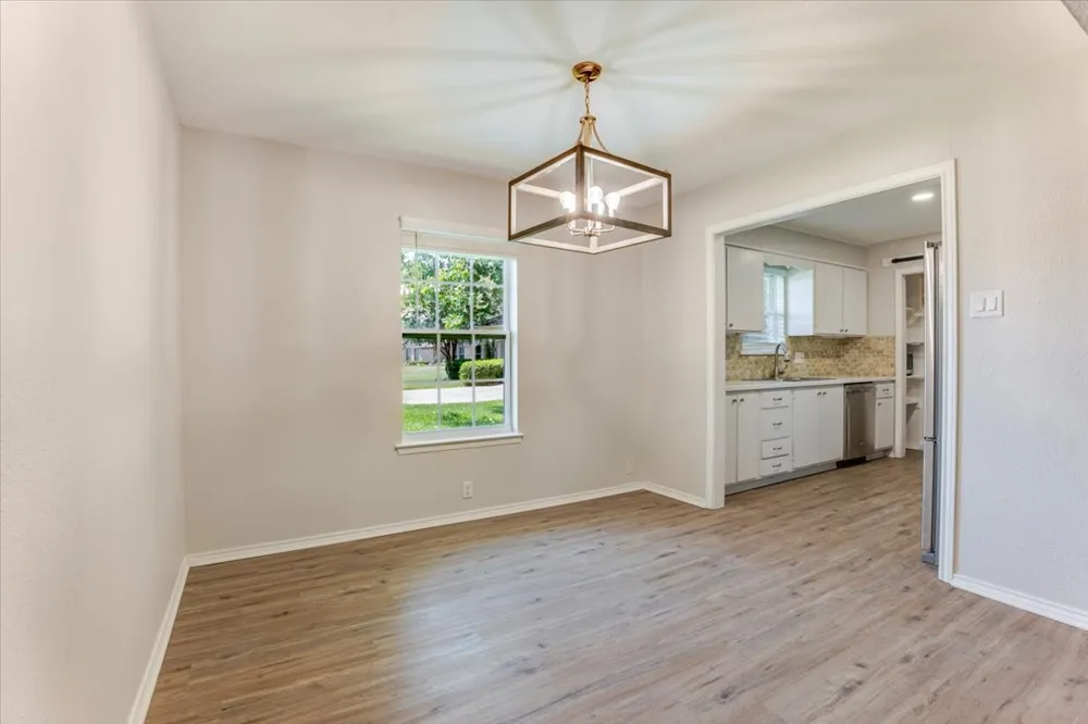 104 Pontiac Drive Lake Kiowa, TX 76240